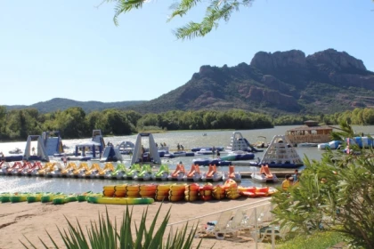 ARENA - Pedal boat rental on lake - Exploregion
