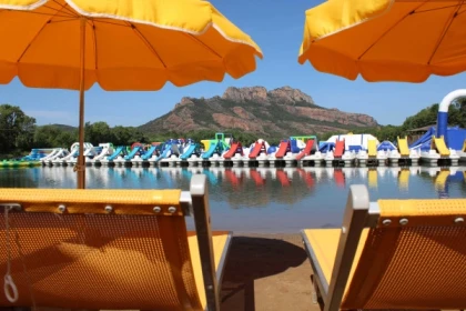 ARENA - Sunbed & sunshade rental - Exploregion