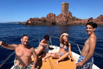 Boat Trip through the Estérel Calanques from Agay – Saint-Raphaël - Exploregion