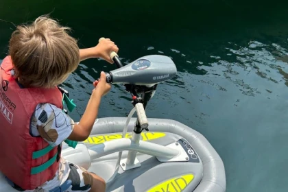 Electric Jet Ski for Kids on the Agay River – Saint-Raphaël - Exploregion