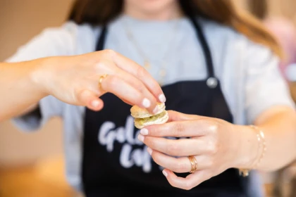Macaron class at Galeries Lafayette - Exploregion