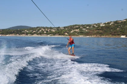 ISSAMBRES - Ski nautique et wakeboard - app.name
