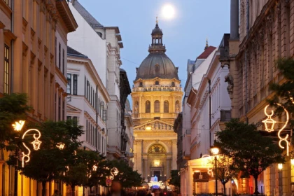 Jeu de piste insolite sur le marché de Noël (Budapest) - app.name