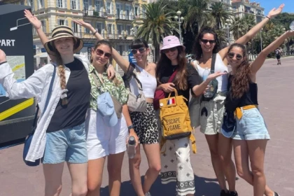 Outdoor Treasure Hunt in Nice - Exploregion