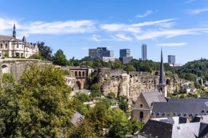 Best Guided Walking Tour in Luxembourg City - Exploregion