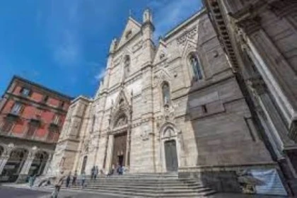 Naples city tour from Naples - Group Tour - Exploregion