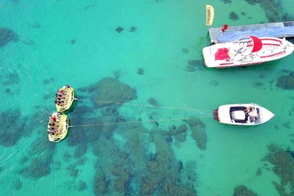NARTELLE -  Towed buoy ride - Exploregion