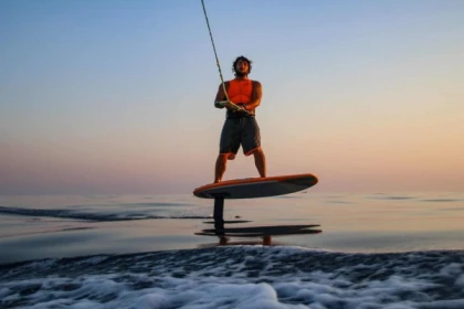 NARTELLE -  Session de Wakefoil en mer - app.name