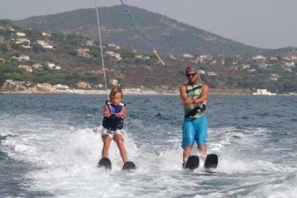 NARTELLE -  Water skiing and Wakeboarding - Exploregion