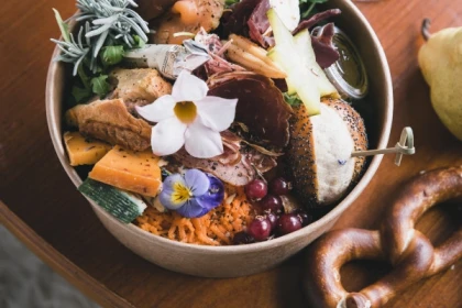 Picnic basket WITH or WITOUT Immersive cellar tour and tasting - Exploregion