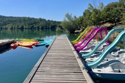 PRE CLAOU - Pedal boat rental on lake - Exploregion