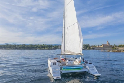 3h Catamaran privatization - Exploregion