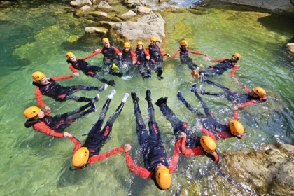 Aquatic Hike - Gorges du Loup - Exploregion