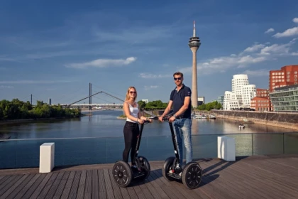 Segway Tours in Düsseldorf: classical City-Tour - Exploregion