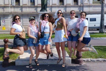 Special bachelorette party treasure hunt in Nice - Exploregion