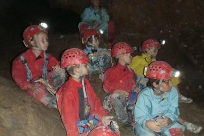 Speleology - Cave of La Mescla - Exploregion