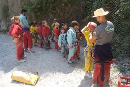 Speleology - Cave of La Mescla - Exploregion
