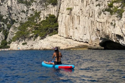 Stand Up Paddle guided tour calanques of Cassis - Exploregion