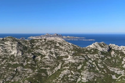 Swimming hike in the Calanque de Sormiou - Exploregion