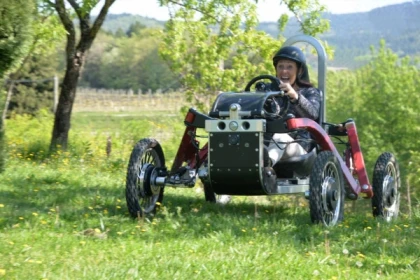 Swincar ride - Saint Cassien Lake - Exploregion