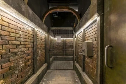 The Batcave: Secret Missions at Batman Escape Paris - Exploregion