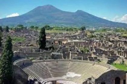 Tour Pompeii and Vesuvius from Naples - Group Tour - Exploregion