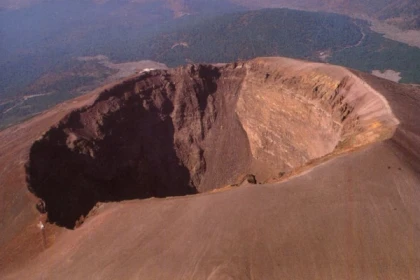 Vesuvius from Naples - Group Tour - Exploregion