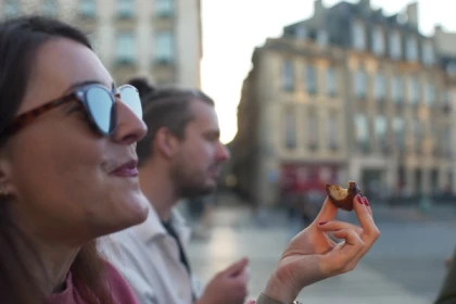 Afternoon Bordeaux Food Tour : Sweets, Cheese & Wine - Exploregion