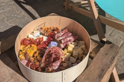 Traditional visit & wine tasting - 5 grape varieties - Exploregion