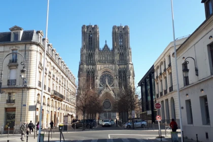Paris > Reims Land of Coronations and Kings / Day - Exploregion