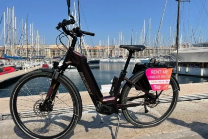 Calanques Park visit by e bike with virtual guide - Exploregion