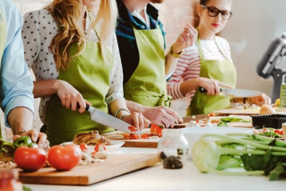 3 hours Cooking Lesson with a Chef - Exploregion