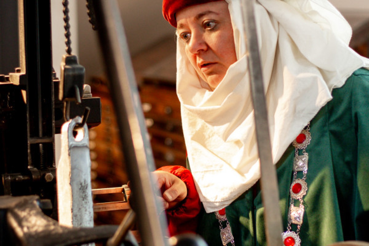 Theatralische Führung | Die Frau in der Druckerzunft - Exploregion