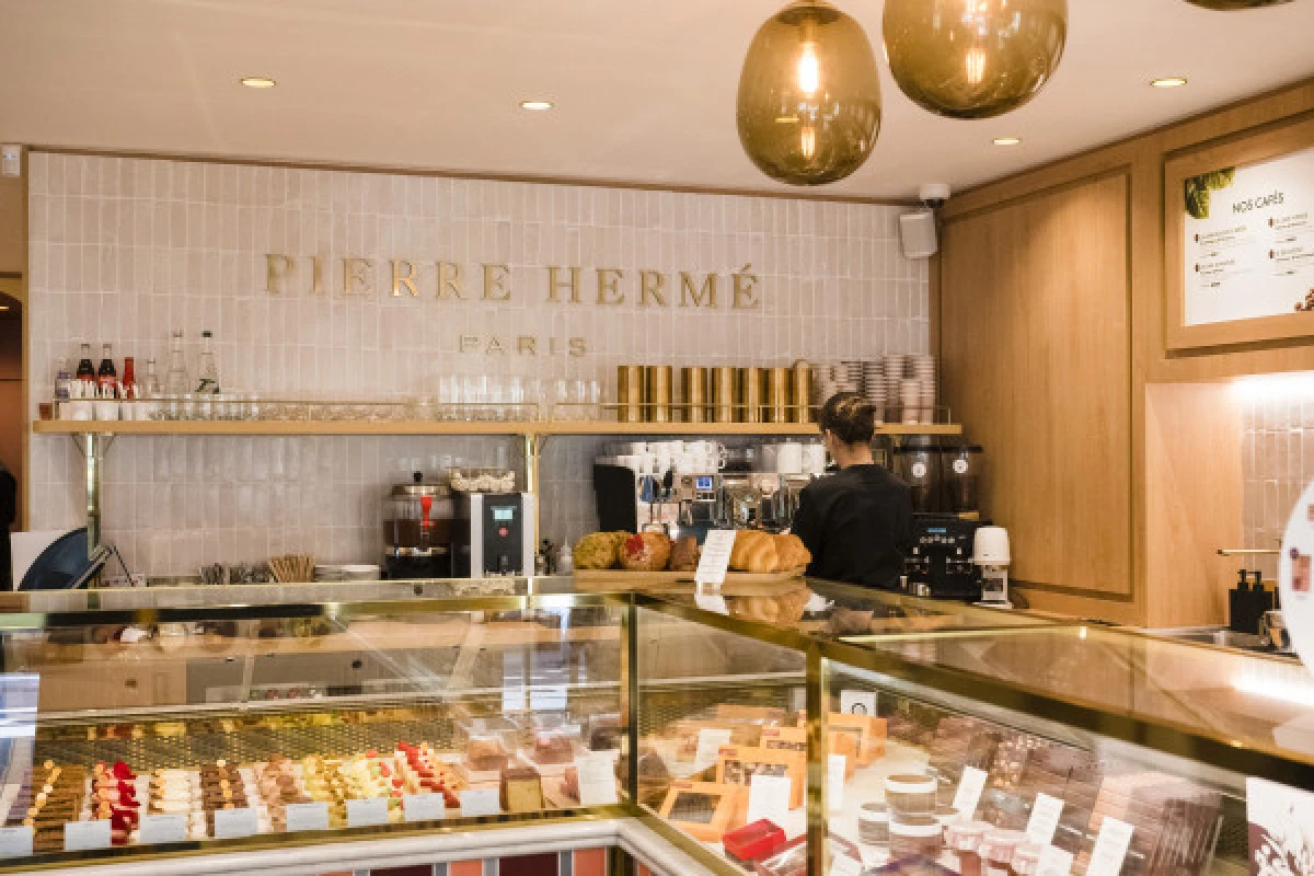 Food Tour in Paris - St Germain des Prés District - Exploregion