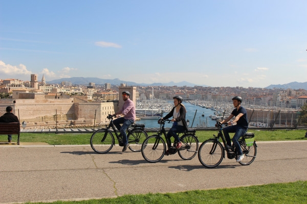 Calanques Park visit by e bike with virtual guide - Exploregion