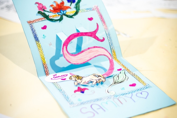 Design your own pop-up card! - Exploregion