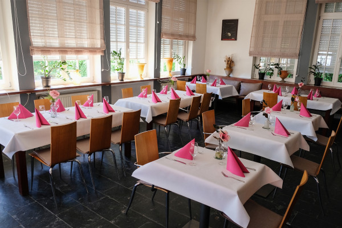 Wine tasting - Caves du Sud Remerschen - Exploregion