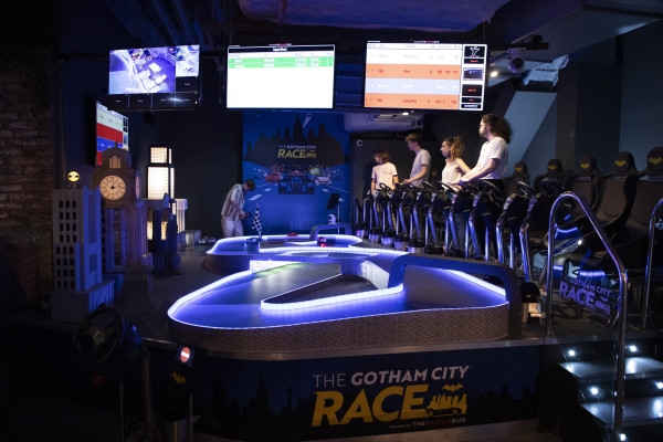 Gotham City Race at Batman Escape Paris - Exploregion