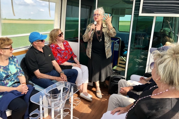 The Must-See Experience Between Vineyards  Champagne Houses - Exploregion