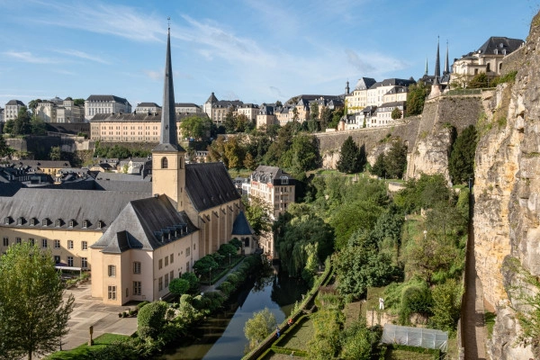 Luxembourg City Bus Tour - Exploregion Luxembourg City Bus Tour - Exploregion