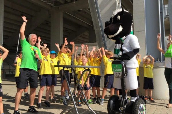 Mönchengladbach: Borussia-Tour + Stadionführung (210min) - Exploregion