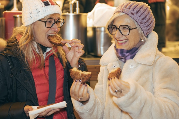 Discover Festive Flavors at Luxembourg Christmas Market Food Tour - Exploregion