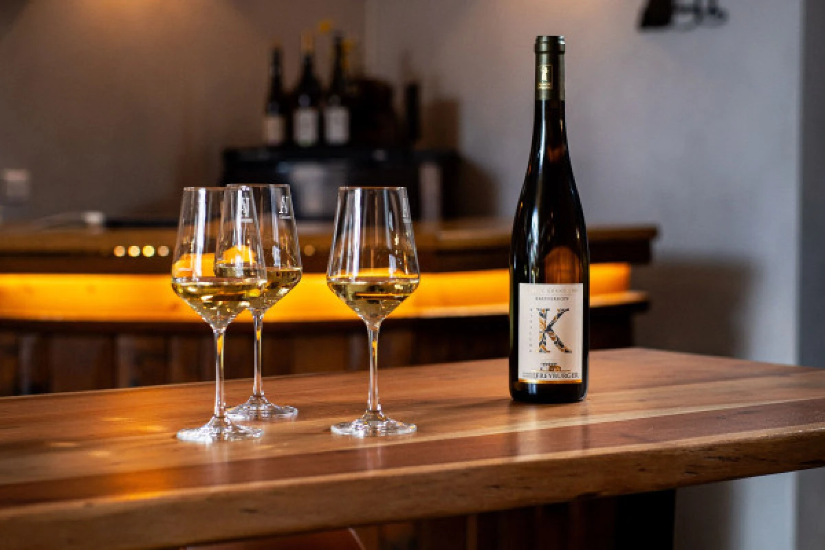 5 Wines 8 Chocolates : Perfect Match ! - Exploregion