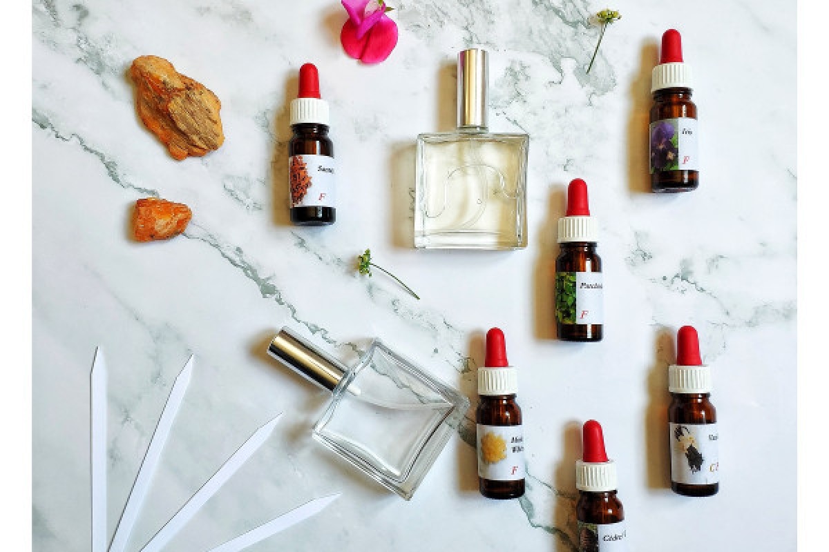 Perfumer for a day - Exploregion