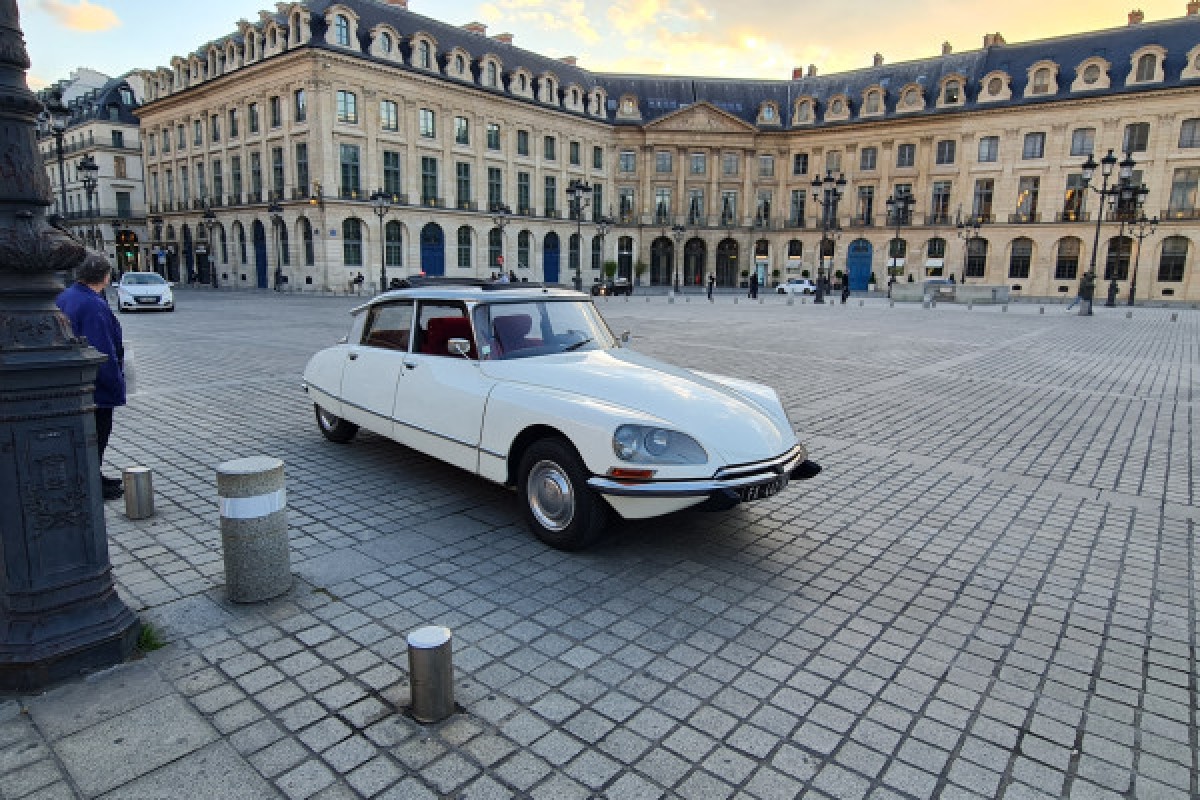 Paris City Tour Citroën DS - - Exploregion