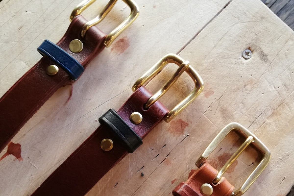 First attempts at leather crafting - Exploregion