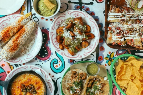 The Authentic Latino Food Experience in the American School Bus - Exploregion