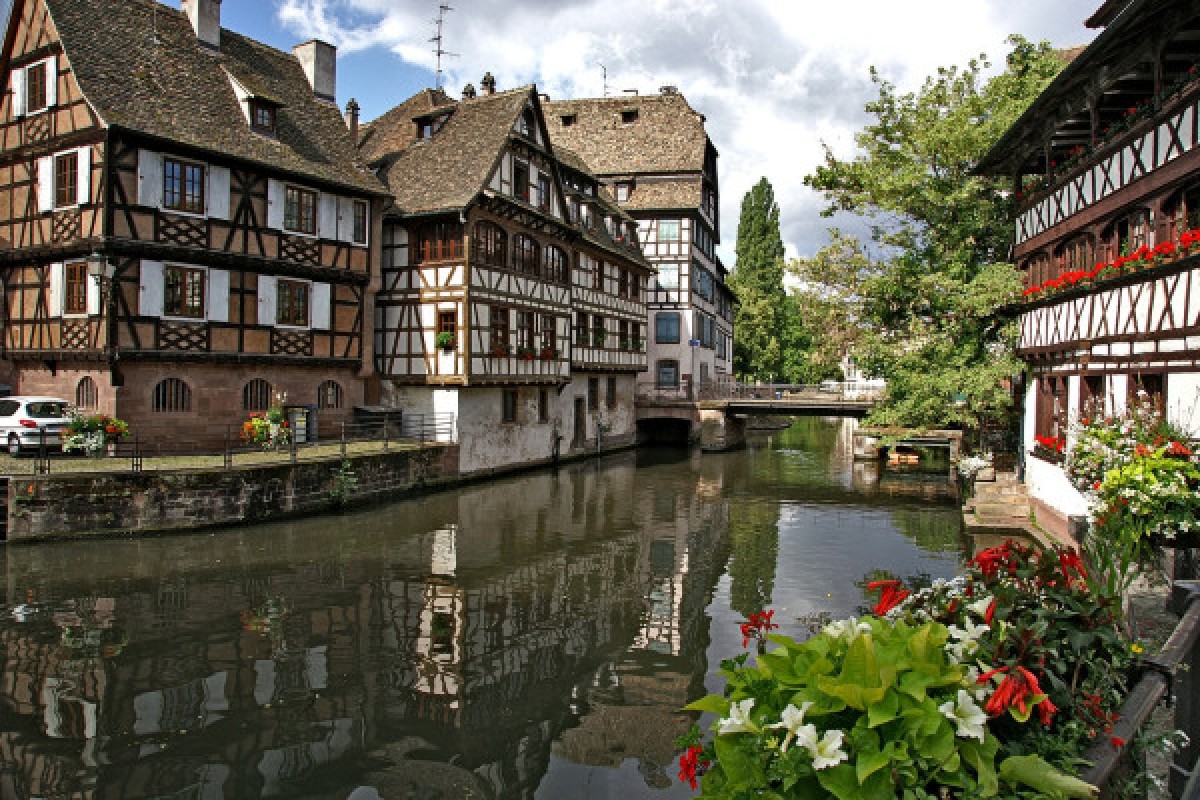 THE MYSTERIES OF STRASBOURG - Exploregion