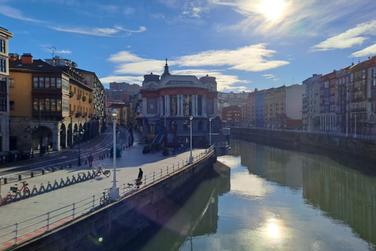 Bilbao Gourmet tapas tour - Exploregion