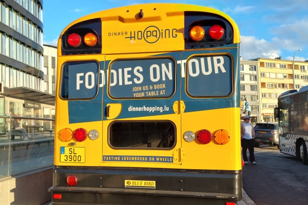 Experience Italian Food in an authentic American School Bus - Exploregion